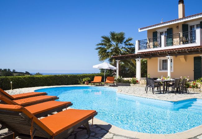 Villa in Kefalonia - Villa Zeus