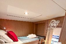 Boot in Laurium - Velero | año 2009 | 16.46 M