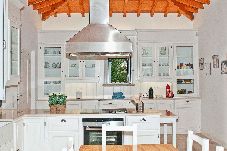 Villa in Olhos de Água - Villa Aksia