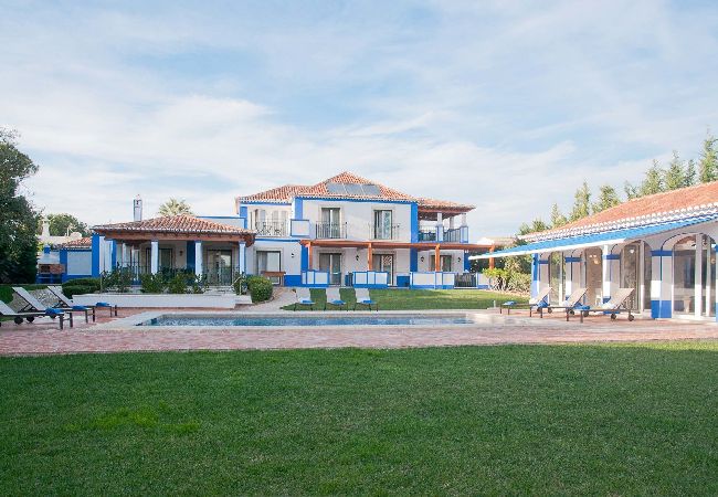 Villa à Olhos de Água - Villa Aksia