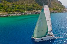 ボート に Cagliari - Catamarán | año 2020 | 13.79 M