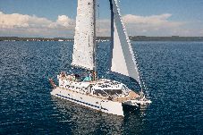 보트 안에 Uturoa - Catamarán | año 2008 | 14.5 M