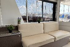 łódź w Placencia Village - Catamarán | año 2022 | 13.72 M