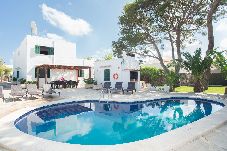 Willa w Mallorca - Villa Los Dos Pinos