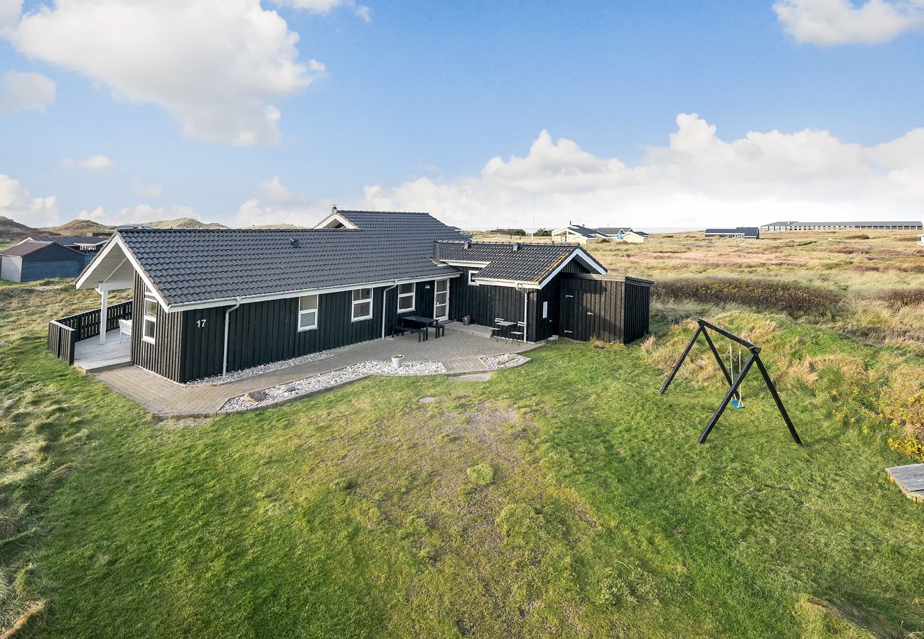 House in Hirtshals - 10-6075