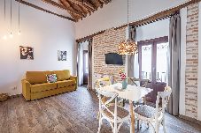 Apartment in Granada - 2464. Boutique Granada 3000 Apt2/4