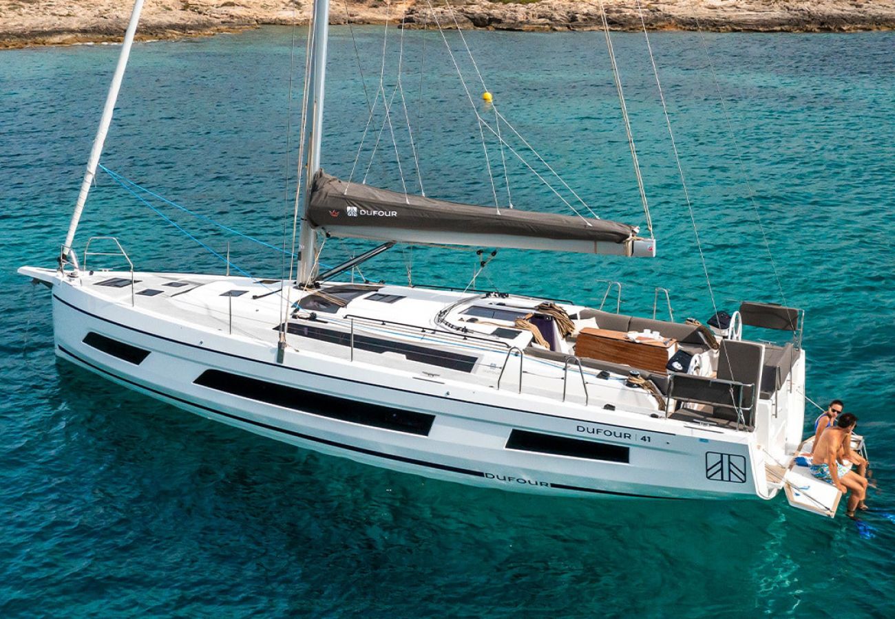 Boat in Sydney - Yate | año 1983 | 10.35 M